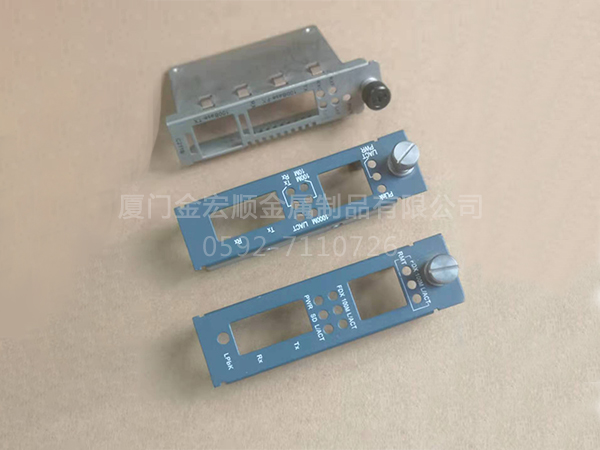 機箱面板23